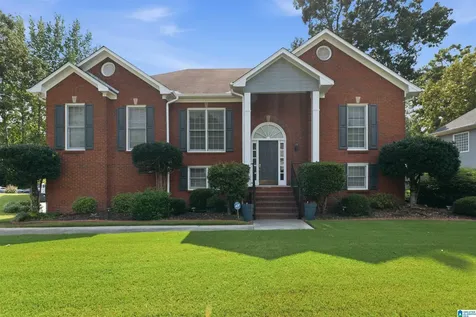 120 Kentwood Trail Alabaster AL 35007