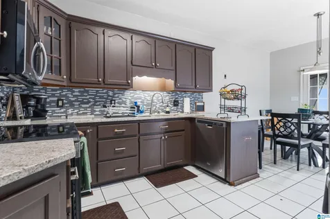 120 Kentwood Trail Alabaster AL 35007