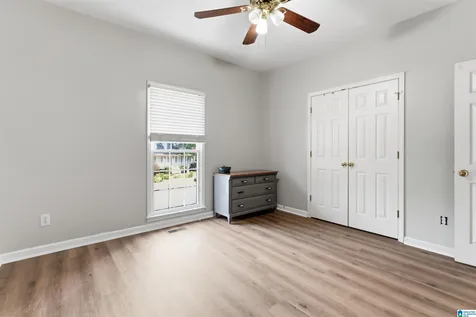 120 Kentwood Trail Alabaster AL 35007