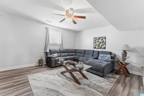 120 Kentwood Trail Alabaster AL 35007
