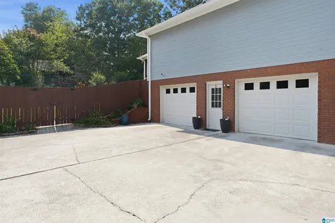 120 Kentwood Trail Alabaster AL 35007