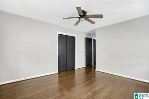 117 10th Court W Birmingham AL 35204