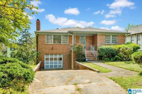 117 10th Court W Birmingham AL 35204