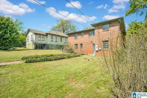 117 10th Court W Birmingham AL 35204