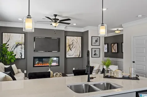 4543 Village Springs Square Fultondale AL 35068