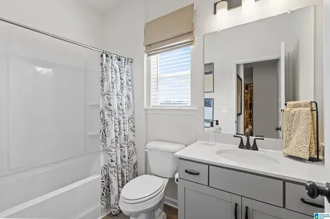 4543 Village Springs Square Fultondale AL 35068