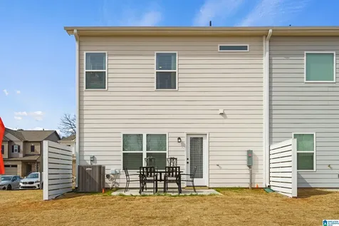 4543 Village Springs Square Fultondale AL 35068