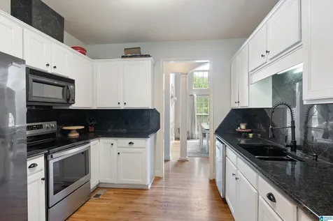 173 River Birch Road Chelsea AL 35043