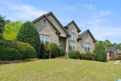 173 River Birch Road Chelsea AL 35043