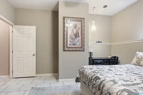 173 River Birch Road Chelsea AL 35043