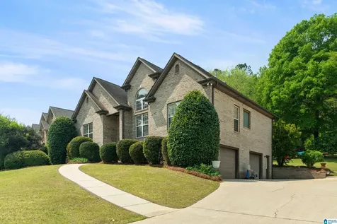 173 River Birch Road Chelsea AL 35043