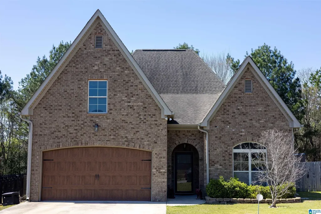 2067 Kerry Circle Calera AL 35040