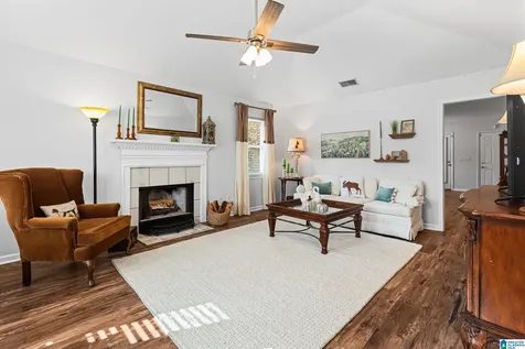 302 Mills Way Pelham AL 35124