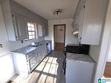112 Hickory Circle Fairfield AL 35064
