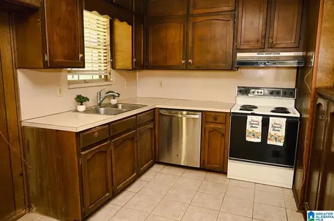 625 Tomahawk Circle Birmingham AL 35214