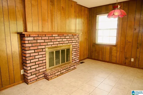 625 Tomahawk Circle Birmingham AL 35214
