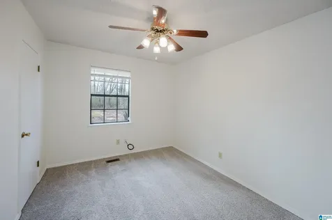 2025 Phillips Circle Leeds AL 35094