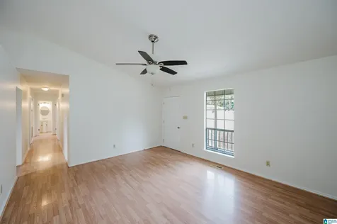 2025 Phillips Circle Leeds AL 35094