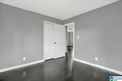 701 Seminole Circle Fairfield AL 35064