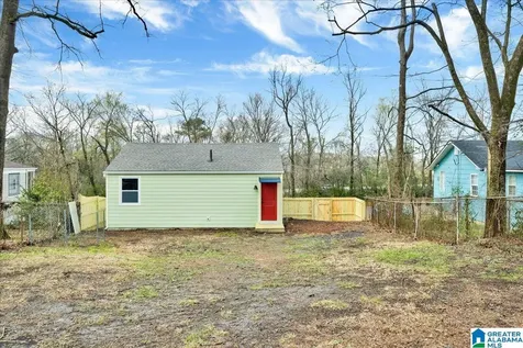 701 Seminole Circle Fairfield AL 35064
