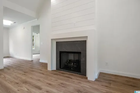 190 River Birch Road Chelsea AL 35043