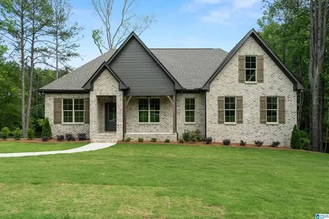 190 River Birch Road Chelsea AL 35043