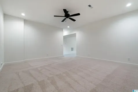 190 River Birch Road Chelsea AL 35043