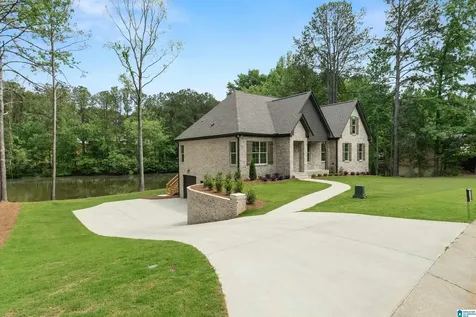 190 River Birch Road Chelsea AL 35043