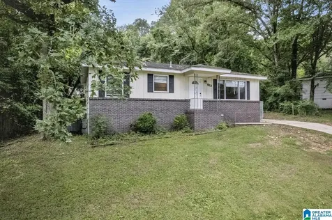 513 20th Avenue NE Center Point AL 35215
