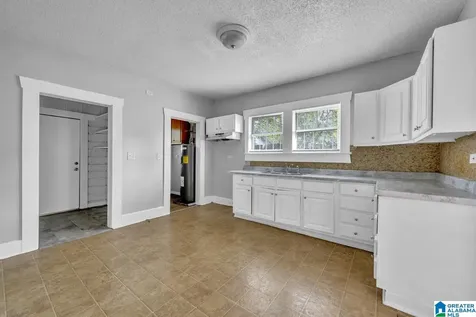 2436 29th Street W Birmingham AL 35208