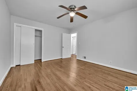 2720 2nd Street NW Center Point AL 35215