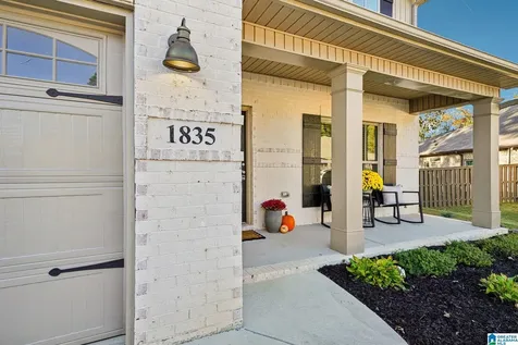 1835 Shadowbrook Lane SE Cullman AL 35055