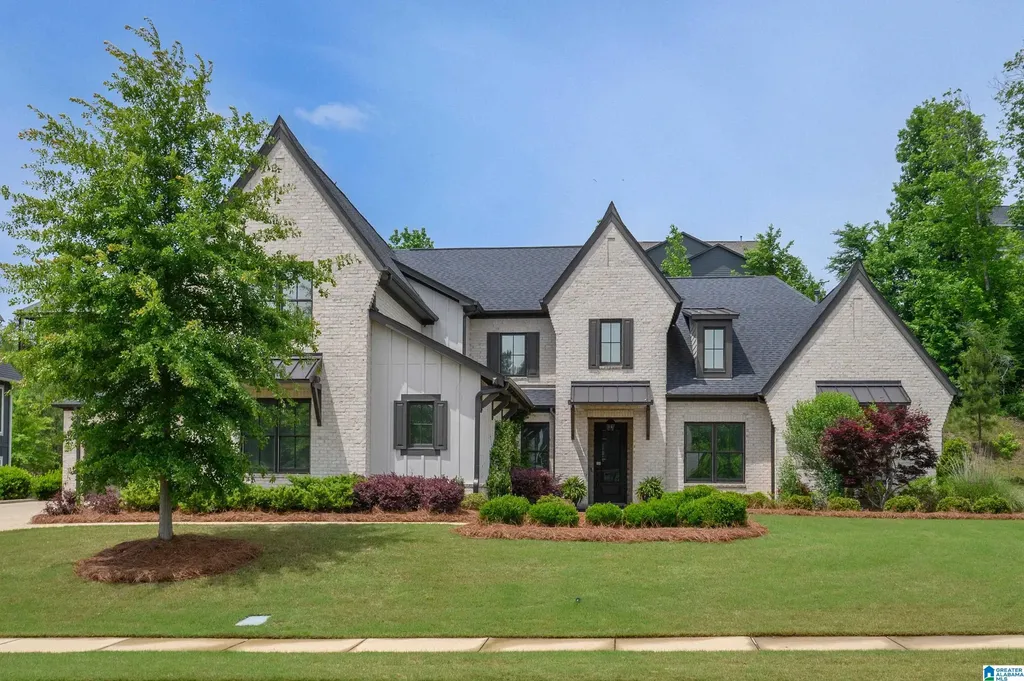3016 Adley Circle Hoover AL 35244