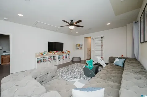 3016 Adley Circle Hoover AL 35244