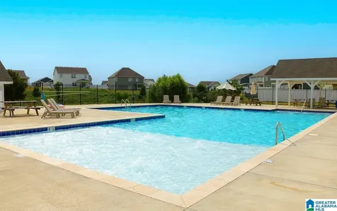 1052 Gadwall Drive Alabaster AL 35007