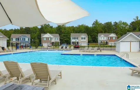1052 Gadwall Drive Alabaster AL 35007