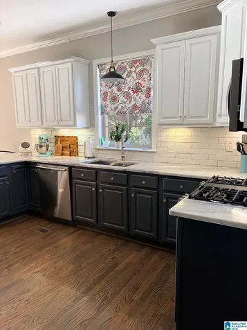 136 Lauchlin Lane Pelham AL 35124