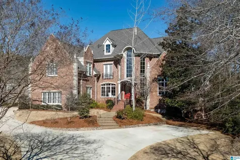 2008 Baneberry Drive Hoover AL 35244