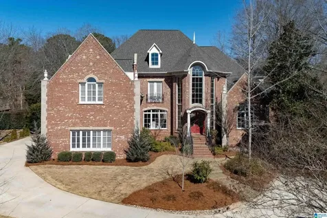 2008 Baneberry Drive Hoover AL 35244