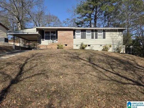 1017 Rutledge Way Fairfield AL 35064