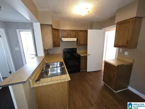 1017 Rutledge Way Fairfield AL 35064
