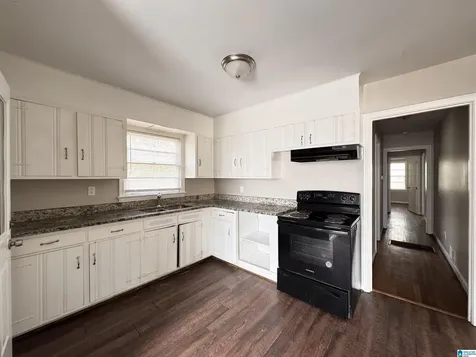 2612 2nd Street NW Center Point AL 35215