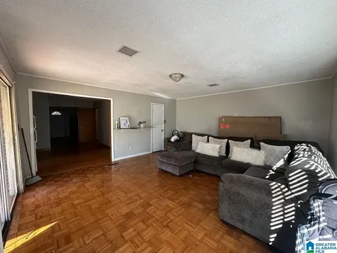 3037 SW Wenonah Road Birmingham AL 35211