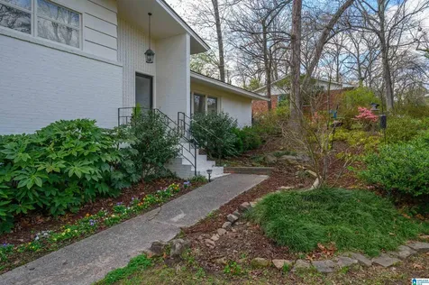 2716 Southview Terrace Vestavia Hills AL 35216
