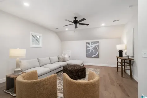 4522 Village Green Way Hoover AL 35226
