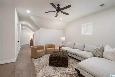 4522 Village Green Way Hoover AL 35226