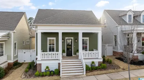 4522 Village Green Way Hoover AL 35226