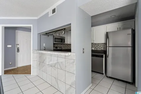 607 Gables Drive Hoover AL 35244