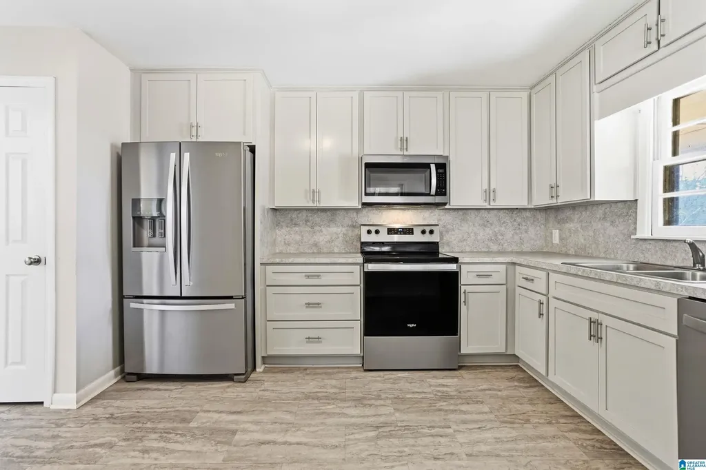 440 Central Avenue Fultondale AL 35068