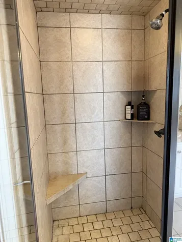 65 Twisted Oak Circle Odenville AL 35120